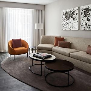 One-Bedroom King Suite Hearing accessible